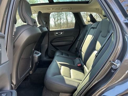 Certified 2023 Volvo XC60 B5 Plus w/ Climate Package image 13