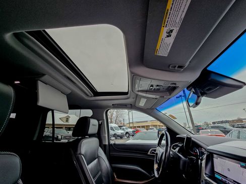 Used 2018 GMC Yukon Denali w/ Open Road Package image 37