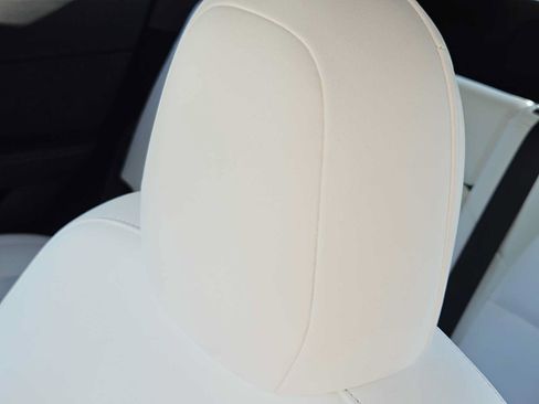 Used 2022 Tesla Model Y Performance AWD/4WD image 14