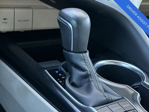 Used 2018 Toyota Camry XLE w/ Driver Assist Package image 25