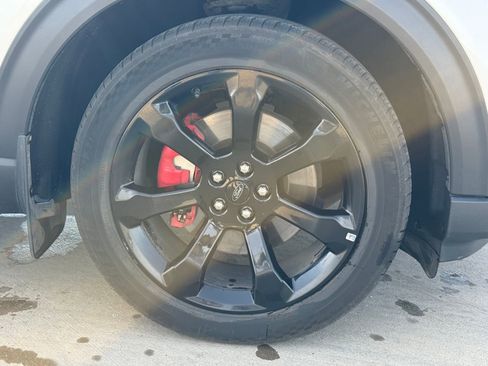 Used 2023 Ford Explorer ST w/ ST Street Pack image 10