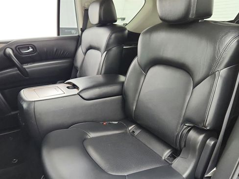 Used 2024 Nissan Armada SL w/ Captain's Chairs Package RWD image 33