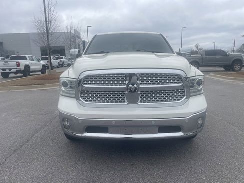 Used 2018 RAM 1500 Laramie w/ Convenience Group image 10