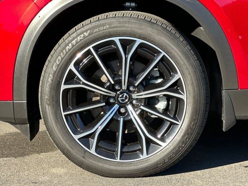 Certified 2025 MAZDA CX-70 Plug-In Hybrid w/ Premium Pkg image 28