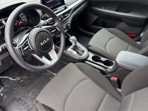 Certified 2023 Kia Forte LXS w/ LXS Technology Package image 12