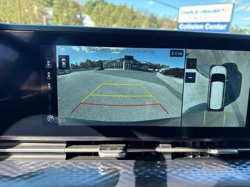 Certified 2024 Kia Carnival SX Prestige image 20