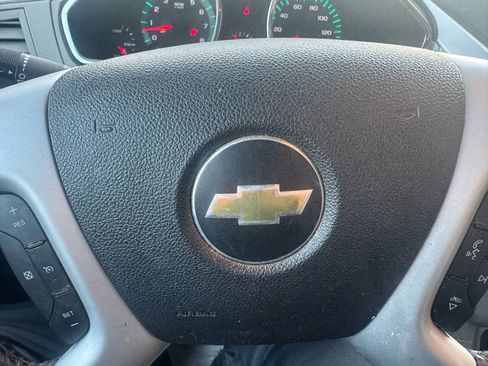 Used 2012 Chevrolet Traverse LTZ image 20