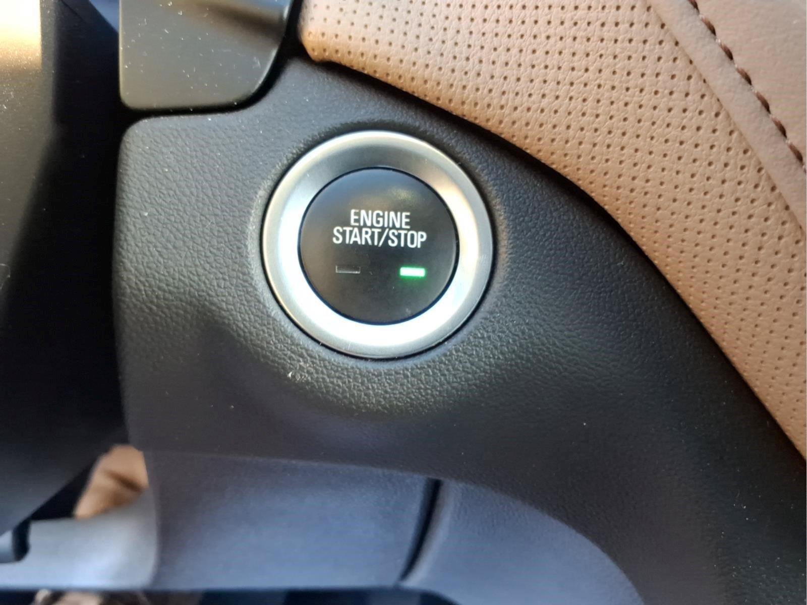 Used 2024 Chevrolet Equinox Premier FWD image 30
