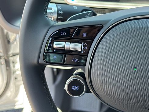 New 2025 Hyundai Ioniq 6 SEL RWD image 25