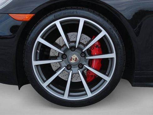 Used 2013 Porsche 911 Carrera 4S AWD/4WD image 16