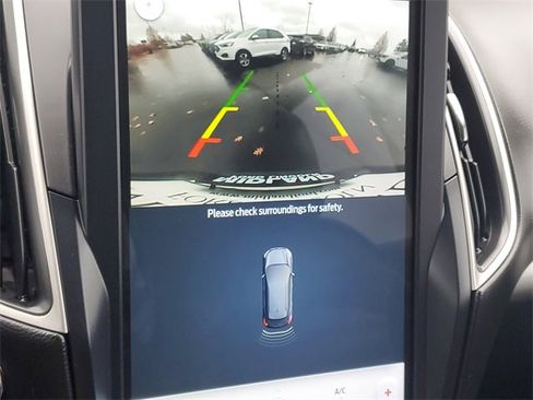 Certified 2024 Ford Edge SEL w/ Convenience Package image 20