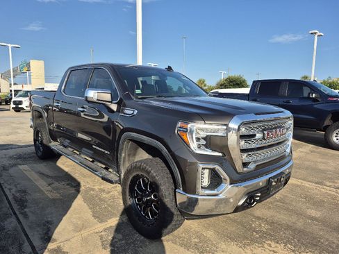 Used 2021 GMC Sierra 1500 SLT RWD image 14
