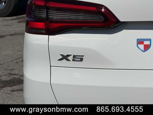 Used 2019 BMW X5 xDrive40i w/ Convenience Package image 35