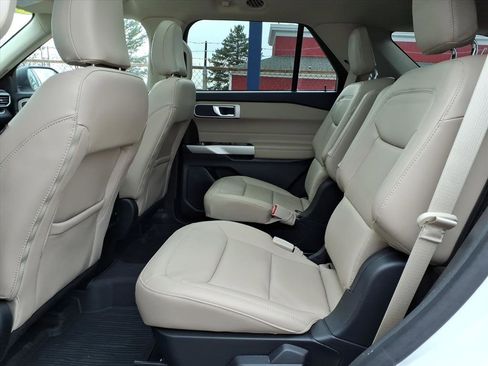 Certified 2024 Ford Explorer XLT w/ Equipment Group 202A image 12