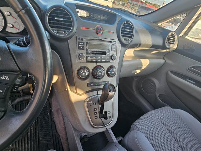 Used 2007 Kia Rondo EX FWD image 11