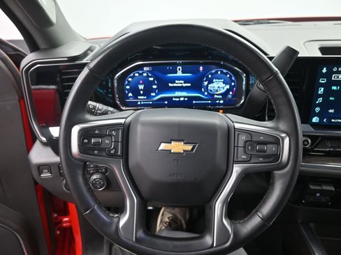 Used 2024 Chevrolet Silverado 2500 LTZ w/ LTZ Plus Package image 17