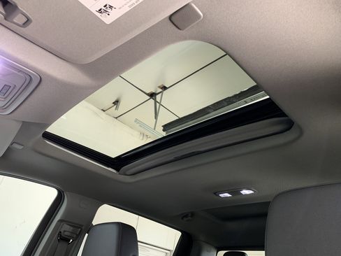 New 2026 GMC Sierra 1500 Elevation w/ Elevation Premium Package image 33