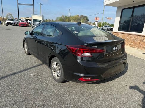 Used 2019 Hyundai Elantra SEL image 6