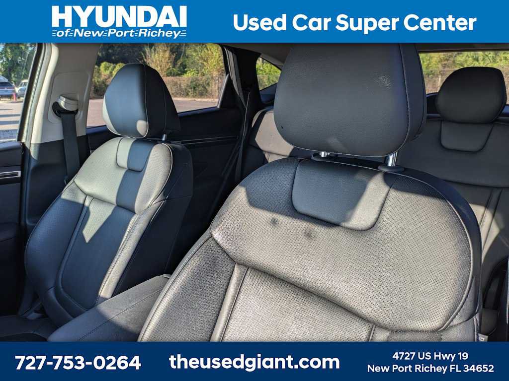 Used 2023 Hyundai Tucson SEL w/ Convenience Package AWD/4WD image 3