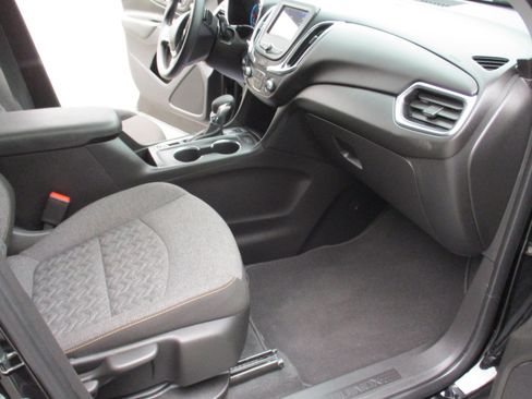 Certified 2023 Chevrolet Equinox LT AWD/4WD image 15
