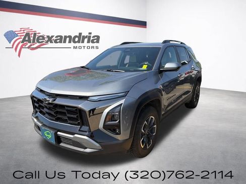 Used 2025 Chevrolet Equinox ACTIV w/ Safety and Technology Package AWD/4WD image 1