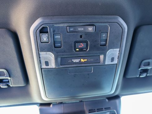 Certified 2025 Toyota Tacoma Limited AWD/4WD image 29