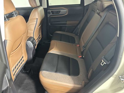 Used 2025 Ford Bronco Sport Outer Banks w/ Outer Banks Tech Package+ AWD/4WD image 29