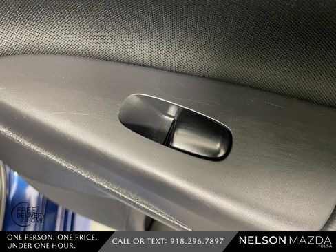 Used 2018 Nissan Sentra SR w/ Protection Package image 45