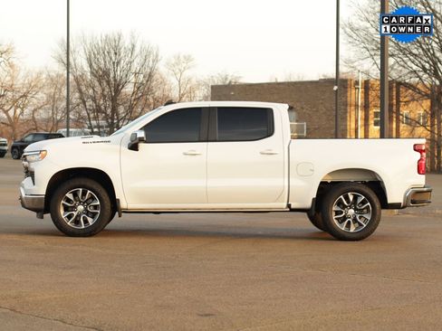 Used 2025 Chevrolet Silverado 1500 LT image 4