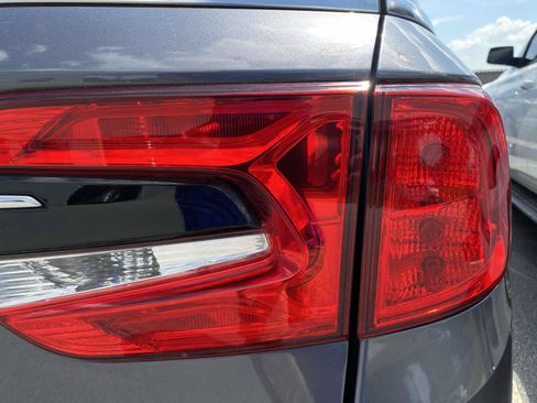 Used 2024 Honda Odyssey EX-L image 9