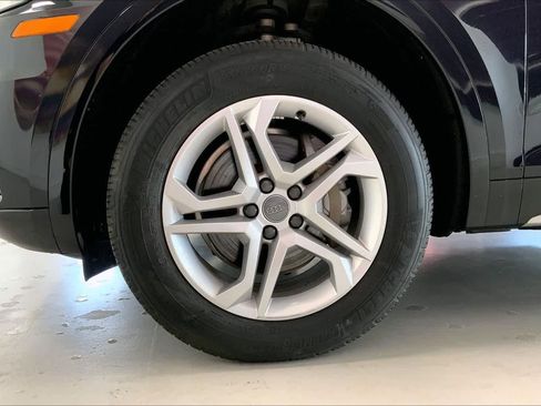 Used 2019 Audi Q5 2.0T Premium AWD/4WD image 7