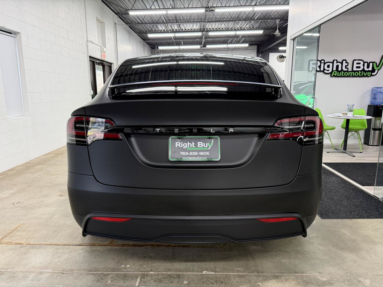 Used 2024 Tesla Model X AWD/4WD image 5
