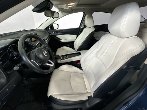 Used 2018 MAZDA MAZDA3 Grand Touring FWD image 21