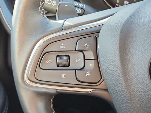 Used 2022 Buick Envision Preferred image 19