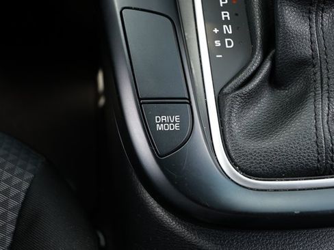 Used 2024 Kia Soul LX w/ Option Group 015 FWD image 19
