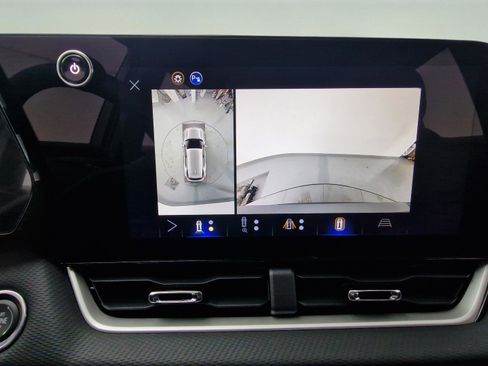 New 2026 Chevrolet Equinox LT w/ Safety and Technology Package image 20