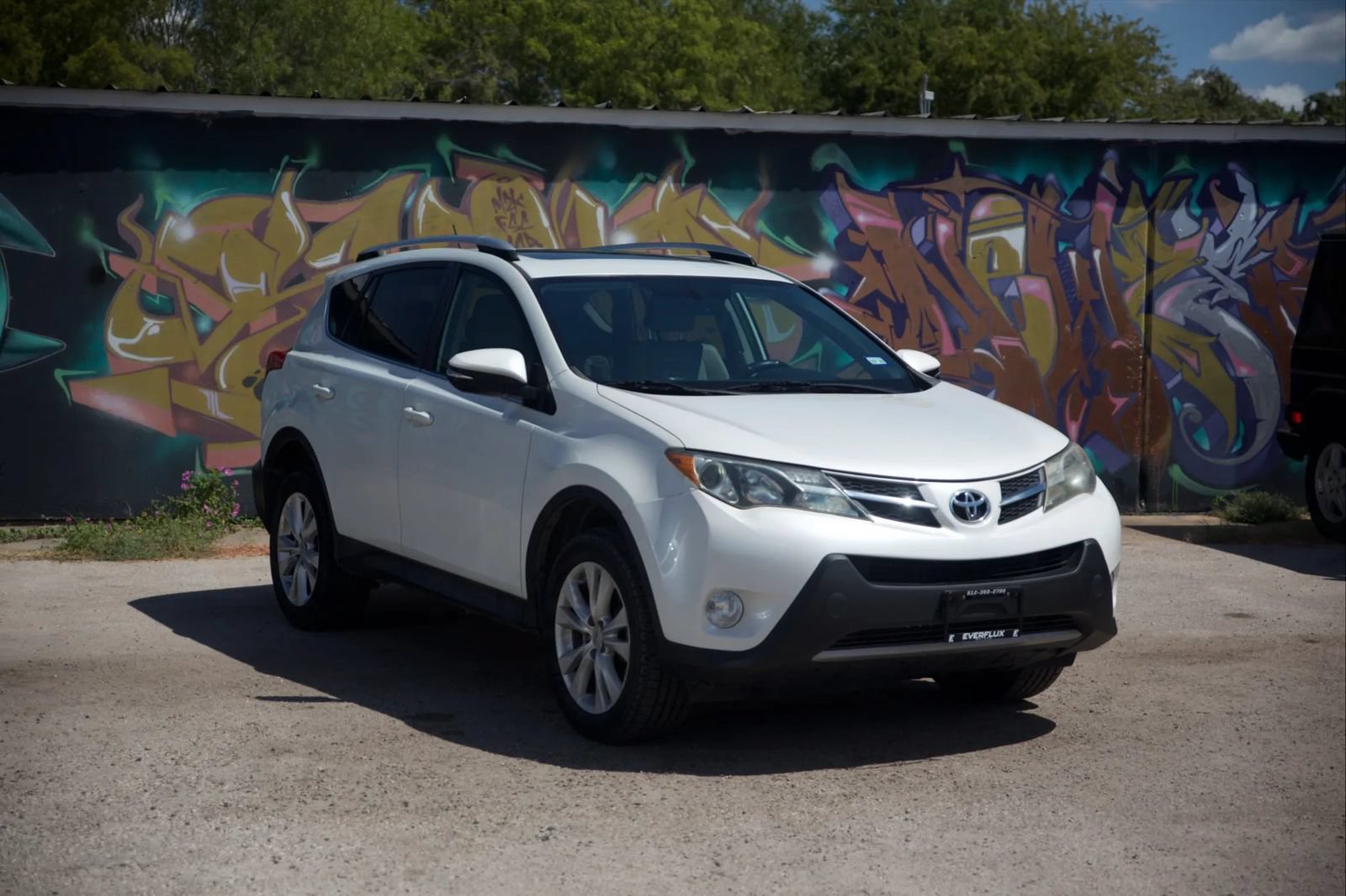 Used 2013 Toyota RAV4 Limited FWD image 10