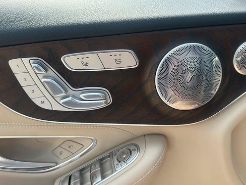 Used 2017 Mercedes-Benz C 300 4MATIC Cabriolet image 27
