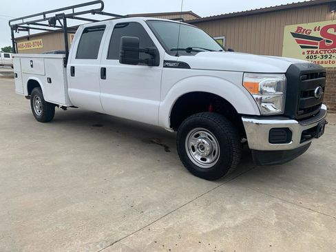 Used 2016 Ford F250 XL w/ Power Equipment Group AWD/4WD image 1