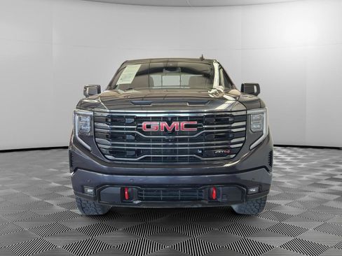 Used 2024 GMC Sierra 1500 AT4 w/ AT4 Preferred Package AWD/4WD image 2