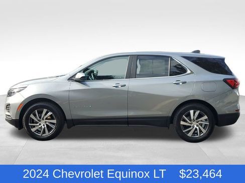 Used 2024 Chevrolet Equinox LT w/ LPO, Floor Liner Package image 2