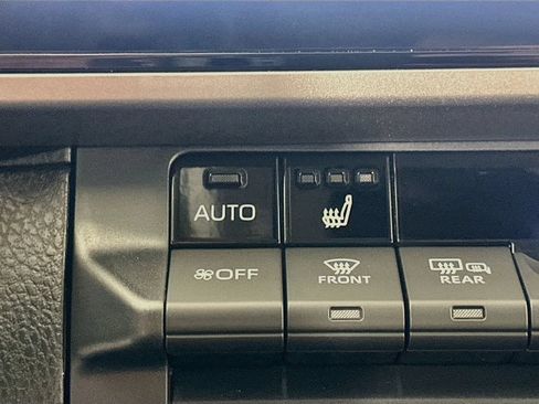 Used 2026 Toyota Camry XLE AWD/4WD image 21