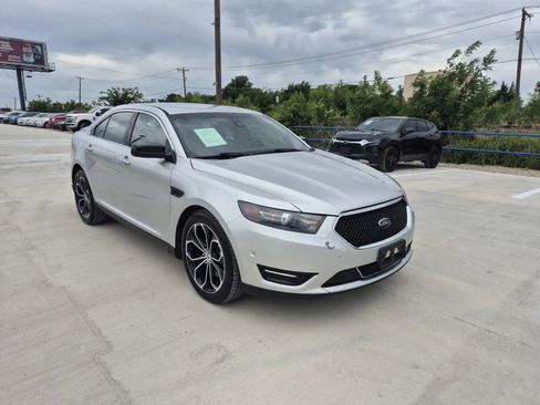Used 2013 Ford Taurus SHO AWD/4WD image 4