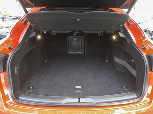 Used 2023 Maserati Levante F Tributo image 25