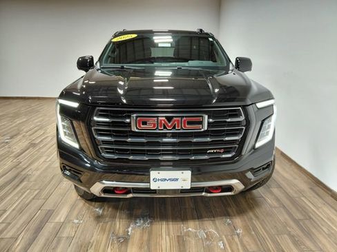 Used 2025 GMC Yukon AT4 w/ LPO, Floor Liner Package image 23