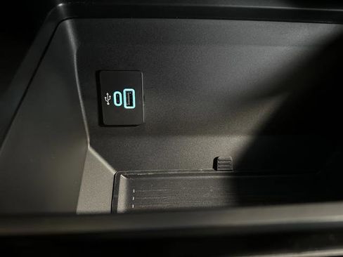 New 2026 Ford F250 XLT w/ XLT Premium Package image 23