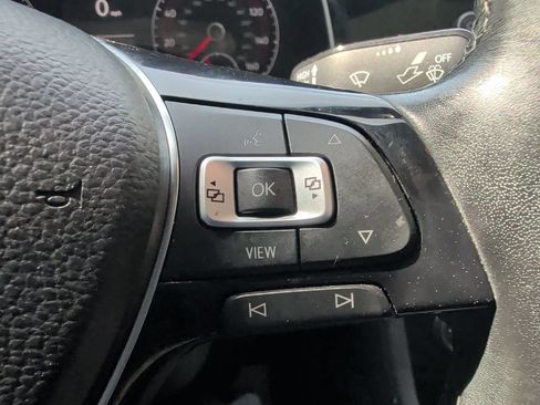 Used 2019 Volkswagen Jetta R-Line FWD image 19