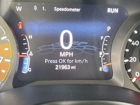 Used 2022 Jeep Compass Latitude AWD/4WD image 12