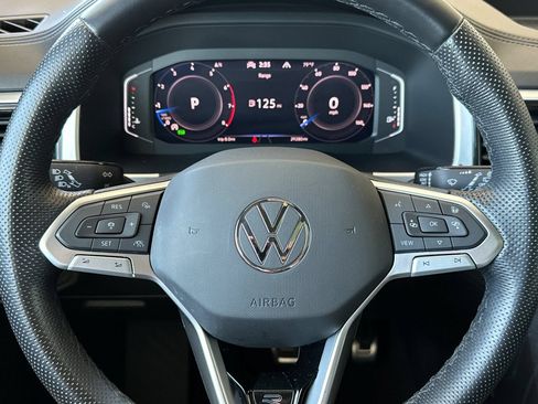 Used 2023 Volkswagen Atlas Cross Sport SEL Premium R-Line AWD/4WD image 23