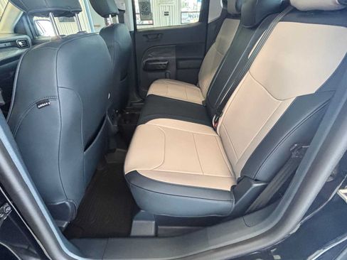 Used 2025 Ford Maverick XLT w/ Equipment Group 301A AWD/4WD image 14